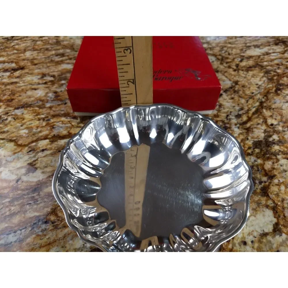 ONEIDA Scalloped Edge Bowl Modern Baroque Community Silverplate Orig Box Vintage